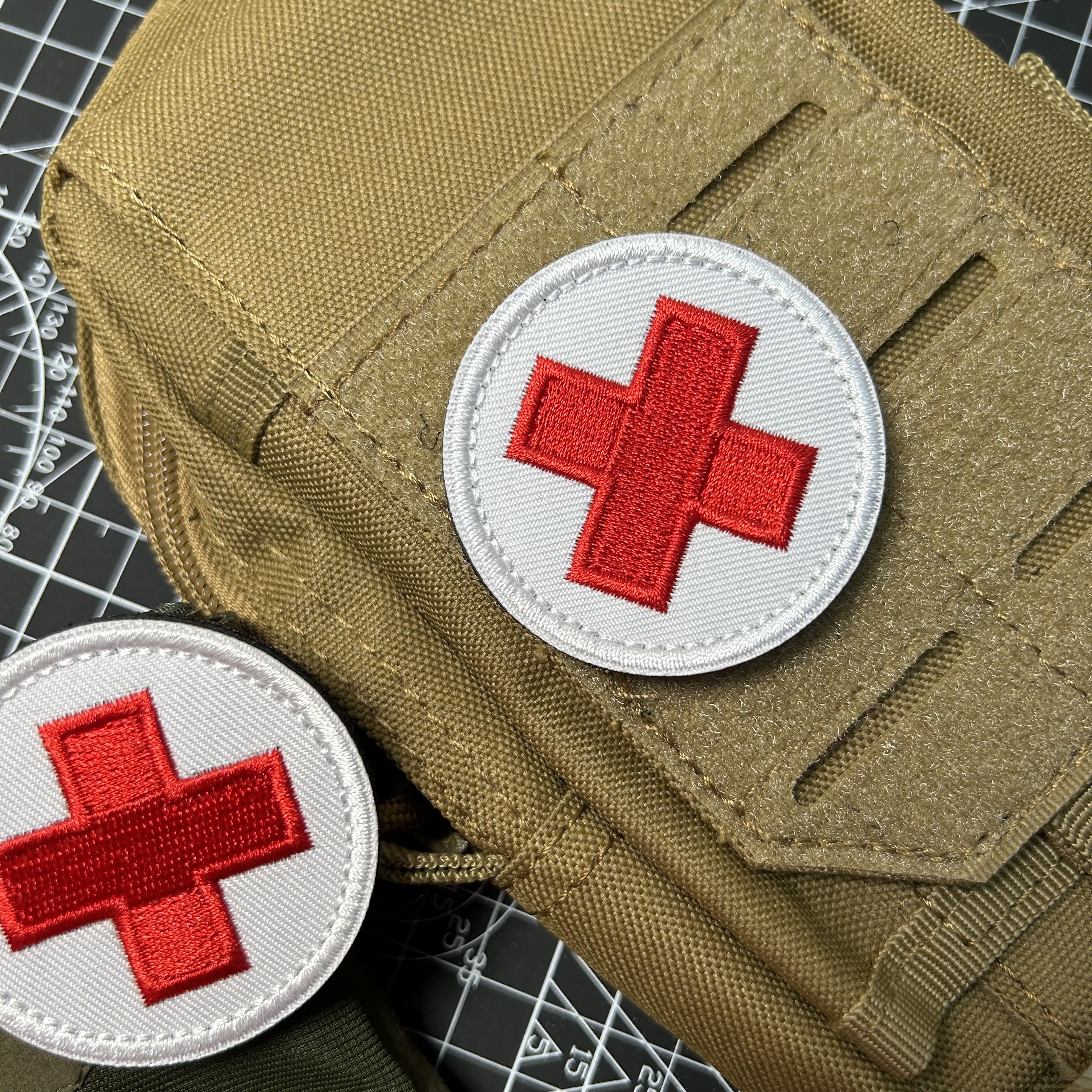 First Aid Red Cross Round Patc - First Aid Bag Kit บทวิจารณ์และราคา