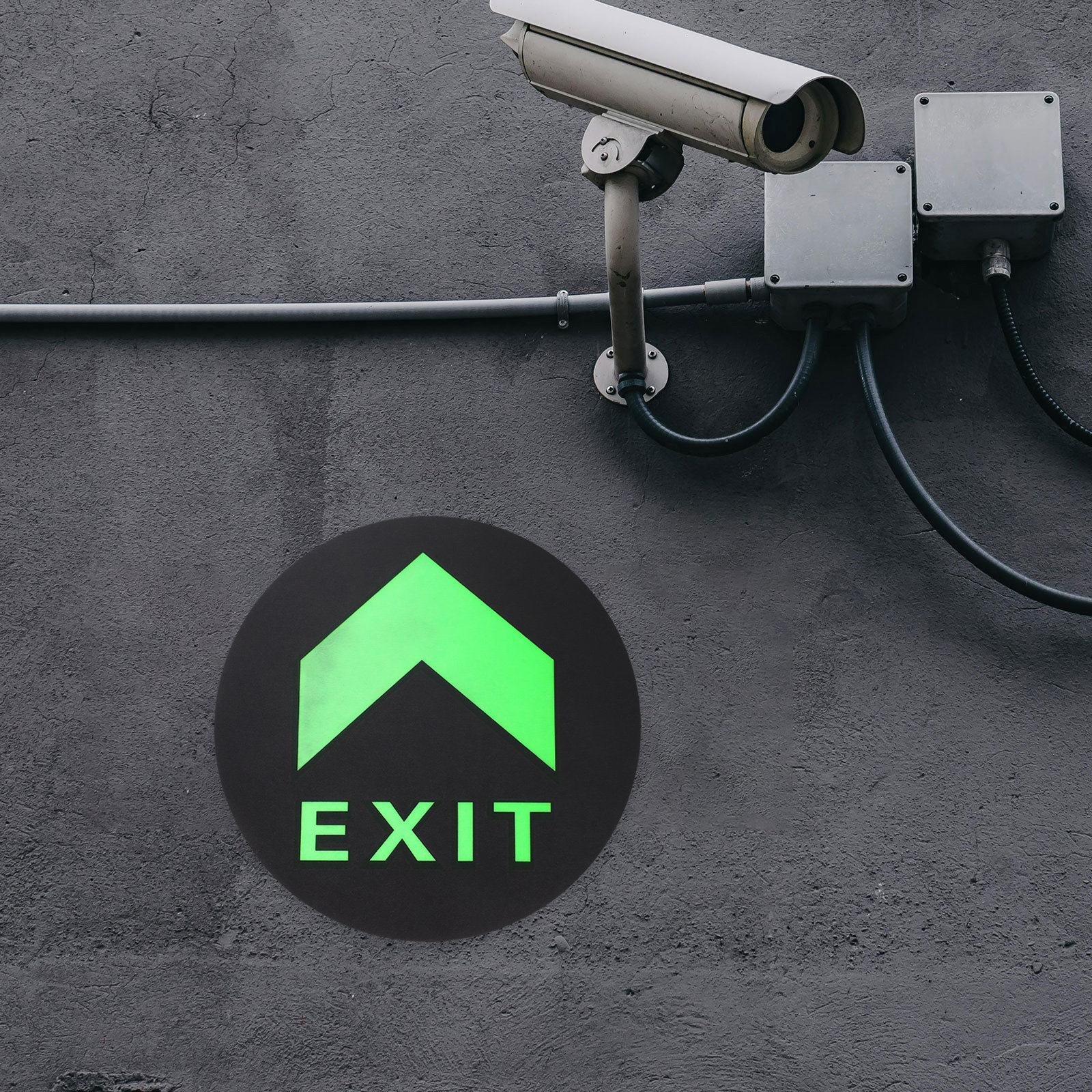 5Pcs Exit Sign Stickers Night  - Emergency Exit Sign บทวิจารณ์และราคา